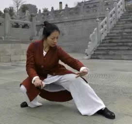 调理脾胃需单举 武当立式八段锦(第三段)
